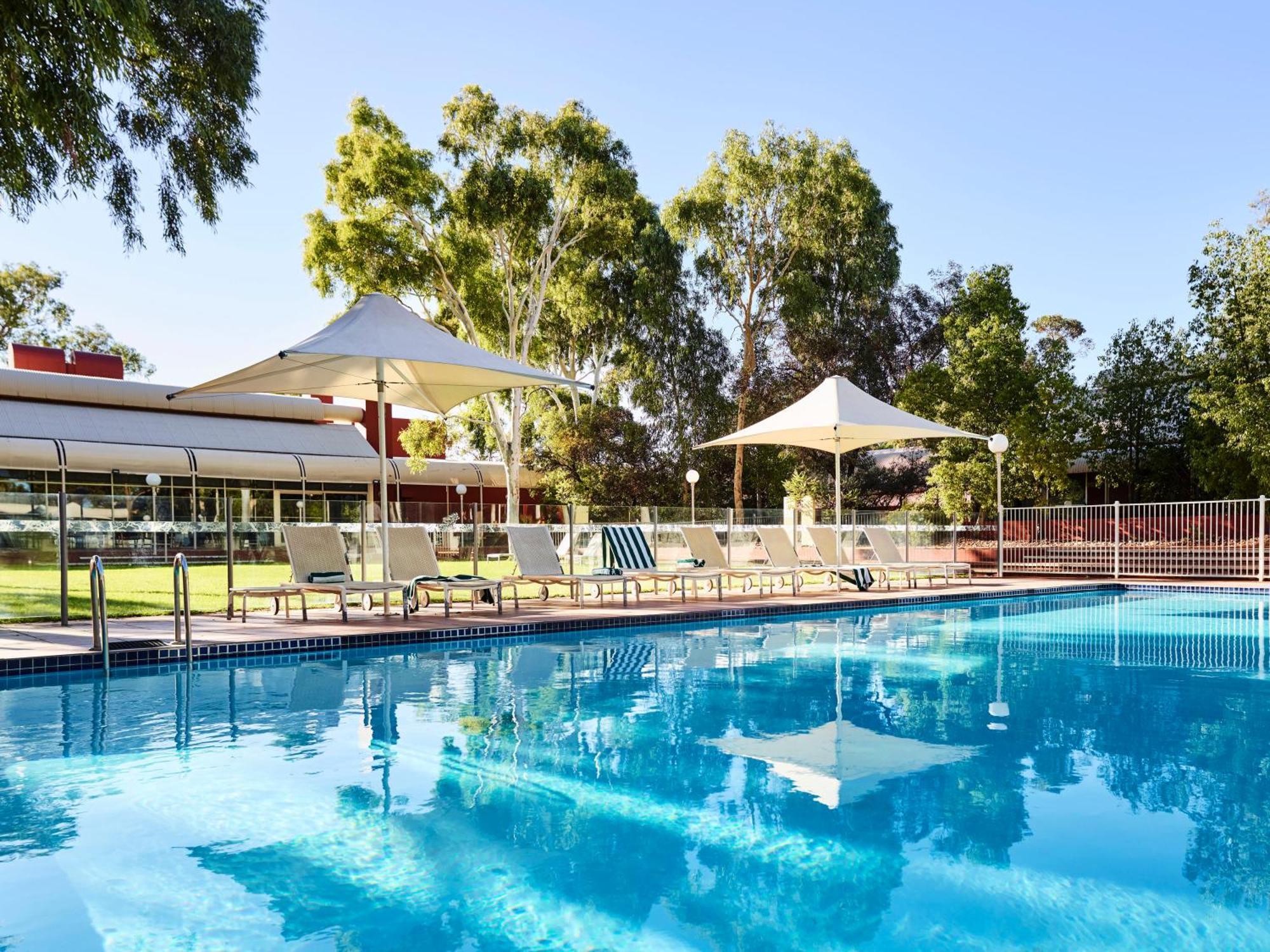 Desert Gardens Hotel Ayers Rock Exterior foto