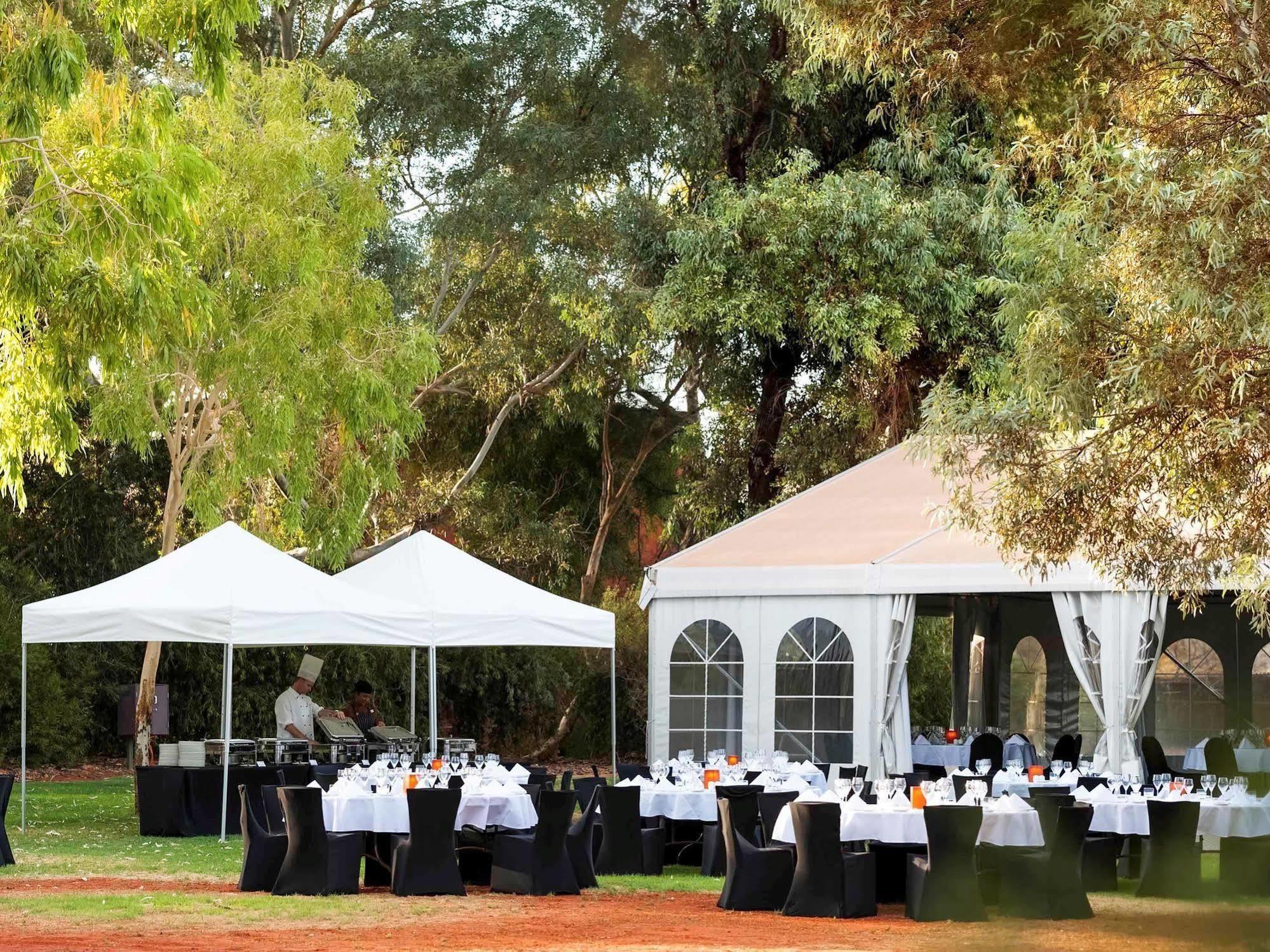 Desert Gardens Hotel Ayers Rock Exterior foto